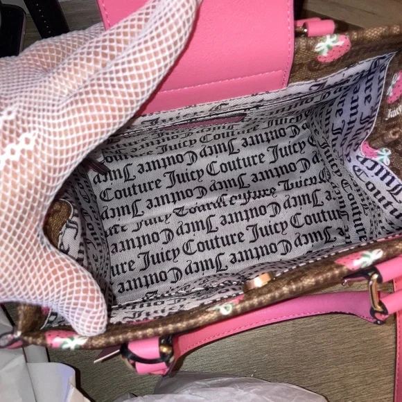 Juicy Couture Berry Sweet Mini Hand Bag - Picture 5 of 16